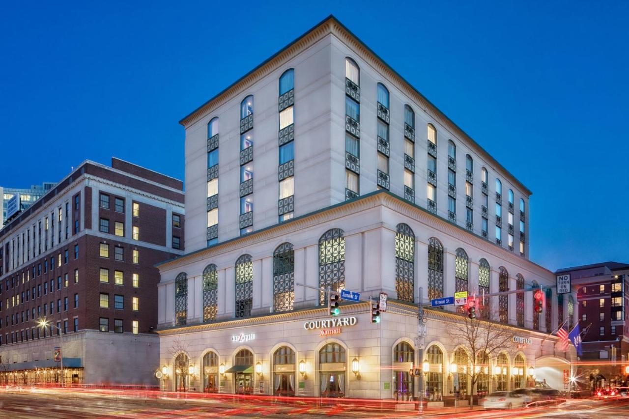 מלון Courtyard By Marriott Stamford Downtown מראה חיצוני תמונה