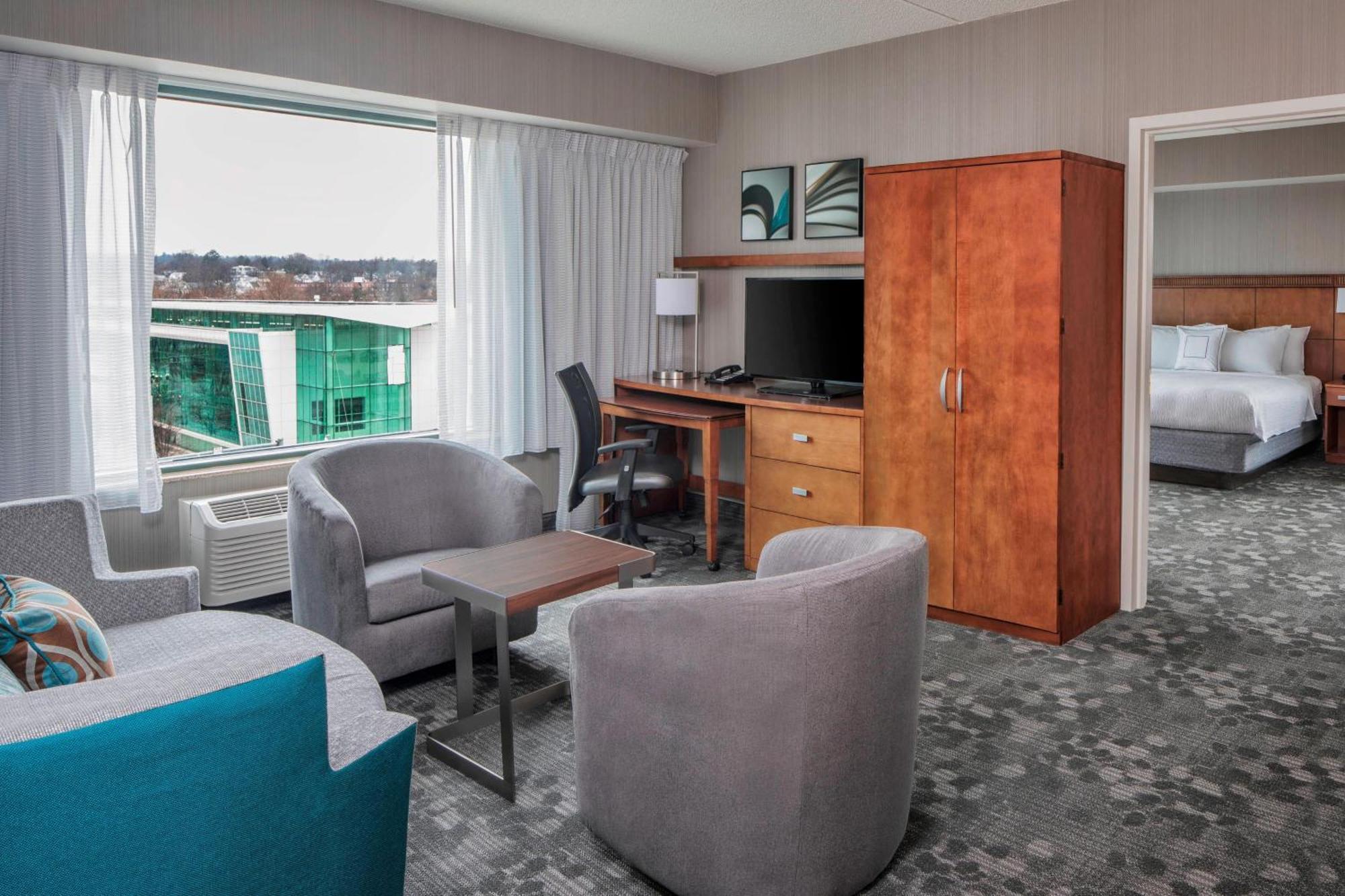 מלון Courtyard By Marriott Stamford Downtown מראה חיצוני תמונה